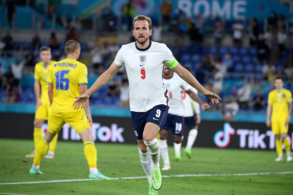 Englands Harry Kane bejubelt sein zweites Tor im Viertelfinale.