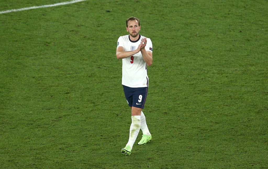 Die Engländer um Harry Kane gewannen ebenfalls zweimal in weiß.