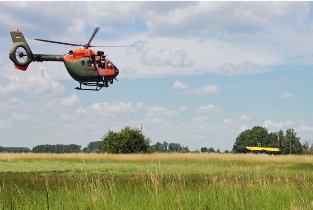 Letztlich waren neben den Feuerwehren Werben, Behrendorf, Giesenslage und Arneburg auch Rettungshubschrauber, Rettungsdienst, Wasserrettung und Polizei unterwegs.
