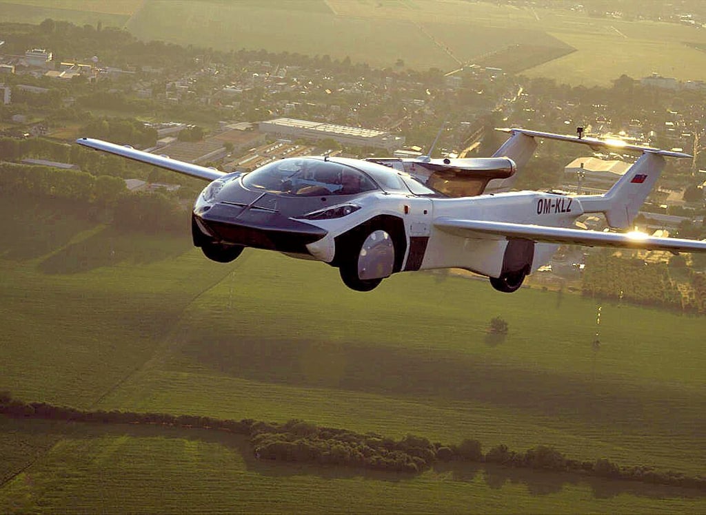 Der ?Aircar? sieht wie eine Mischung aus Sportwagen und Kleinflugzeug aus ? und hat seinen Erstflug absolviert.