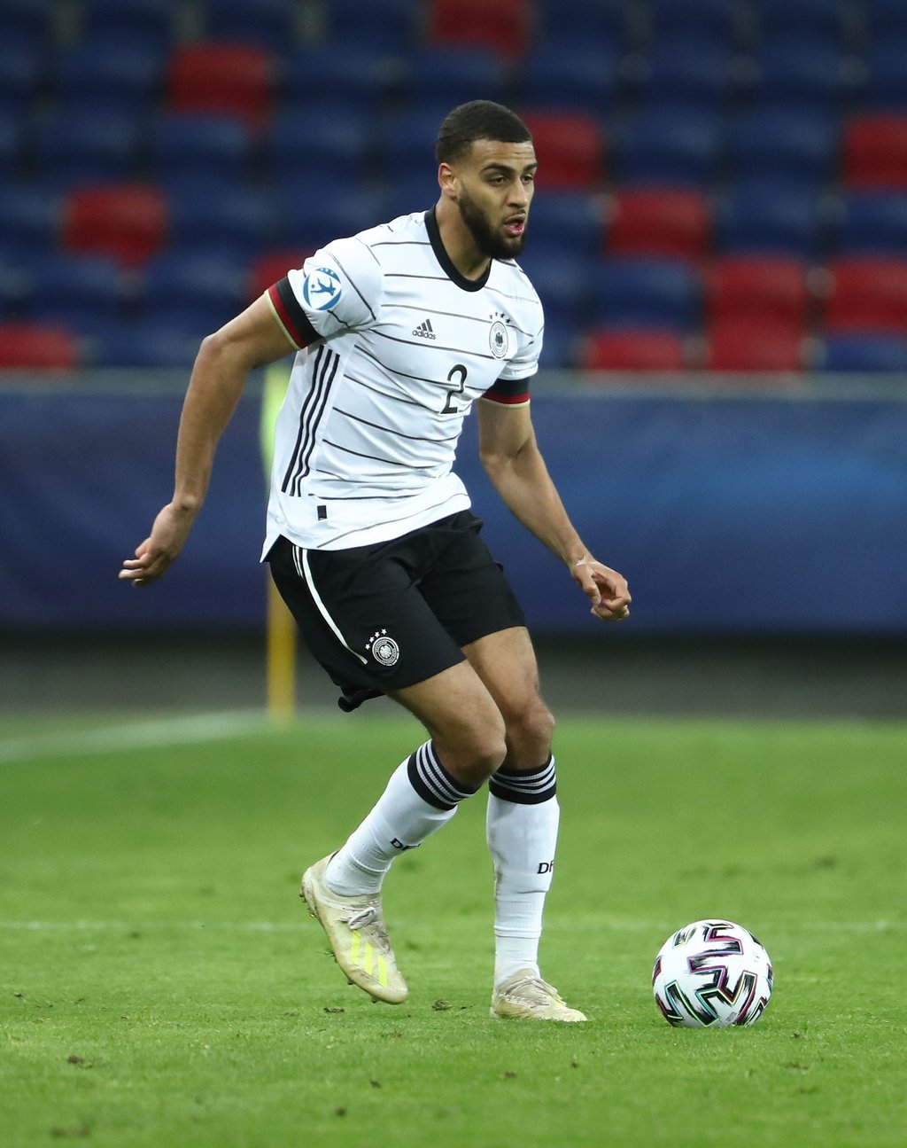 Hat sich einen Muskelfaserriss zugezogen: Josha Vagnoman.