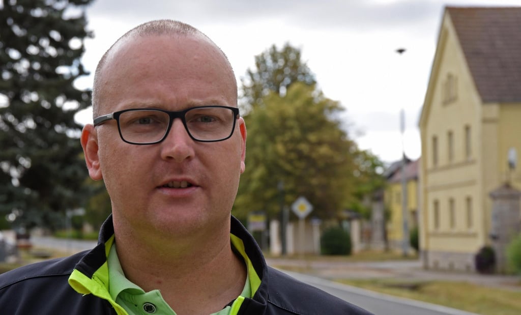 Robert Käsebier arbeitet als Rettungsassistent und Disponent in der Leitstelle.