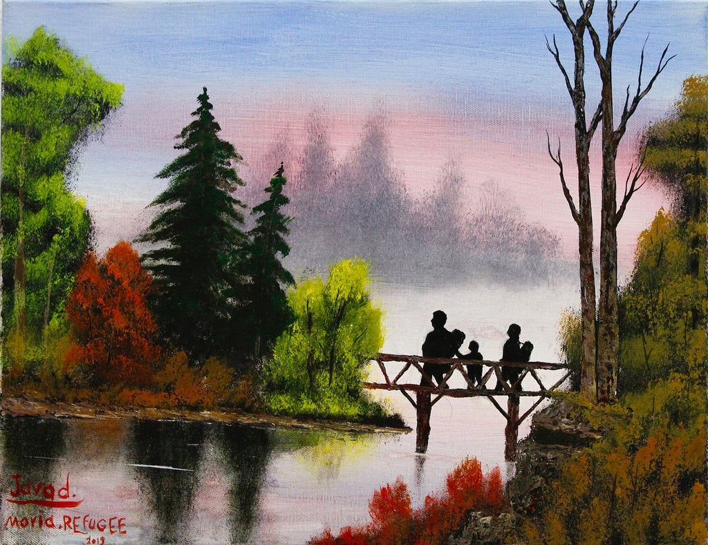 Dieses Bild aus der Ausstellung „MenschMensch“ stammt von Javad. Er hat eine Familie gemalt, die im Morgentau über eine Brücke geht. Das Acrylbild auf Leinwand ist 35 mal 45 Zentimter groß und ist eines von 50, die in der Blauen Moschée präsentiert werden.