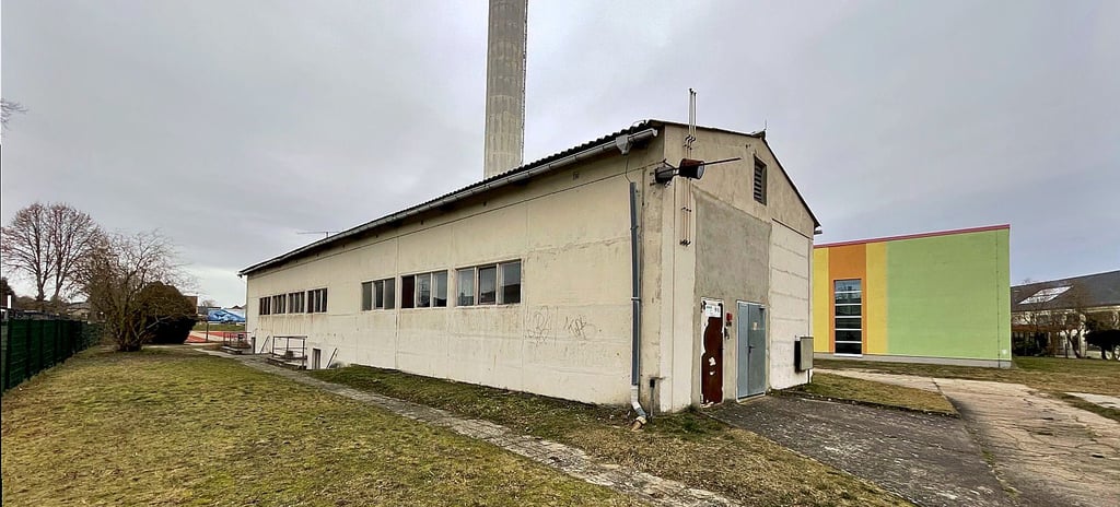Das alte Heizhaus auf dem Gelände der Theodor-Fontane-Schule in Arendsee könnte zu einem Ort werden, wo Schüler ihre Berufung und Firmen ihre Fachkräfte von morgen finden.
