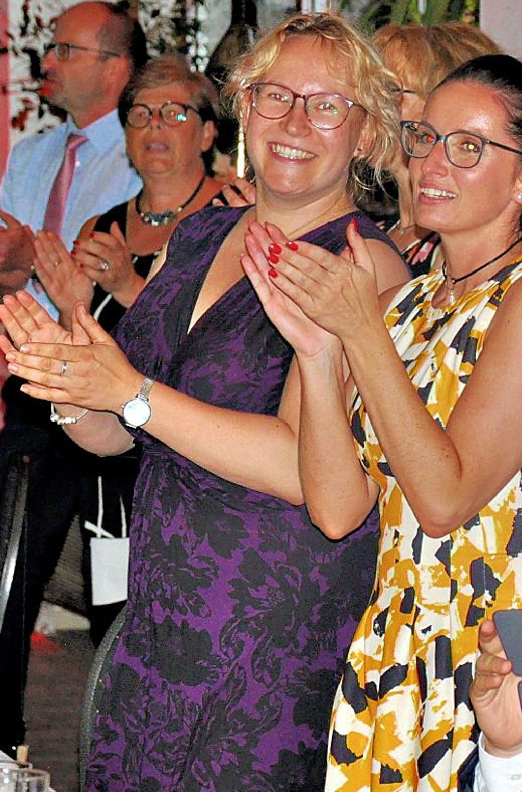 Die Lehrerschaft hatte ihren Spaß am Programm der 21-er Absolventen.