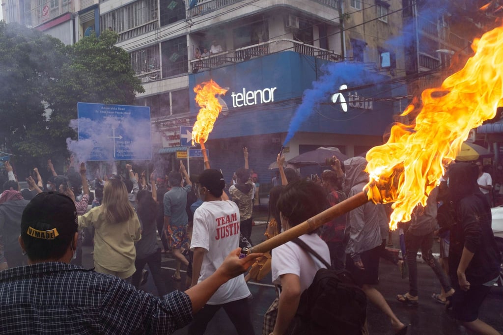 Ein Protest gegen die Militärregierung in Myanmar.