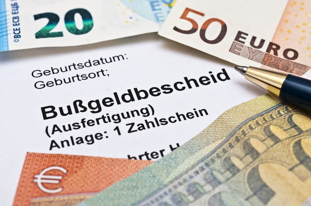 Wer sich nicht an die Verkehrsregeln hält und erwischt wird, muss künftig wohl mit höheren Bußgeldern rechnen.