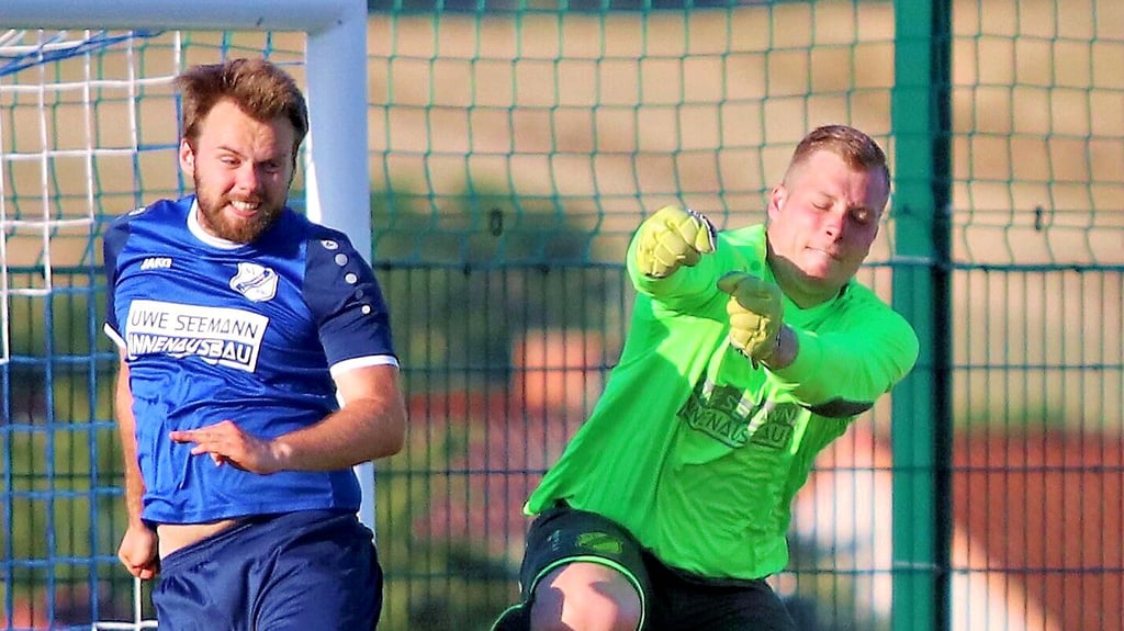 Lüttchendorfs Torhüter Pascal Leßmann zeigte im Testspiel gegen Weißenfels eine gute Leistung.