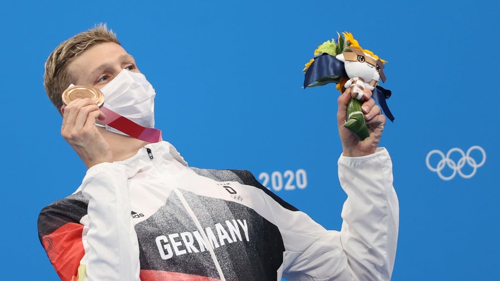 Florian Wellbrock jubelt in Tokio über Olympia-Silber.