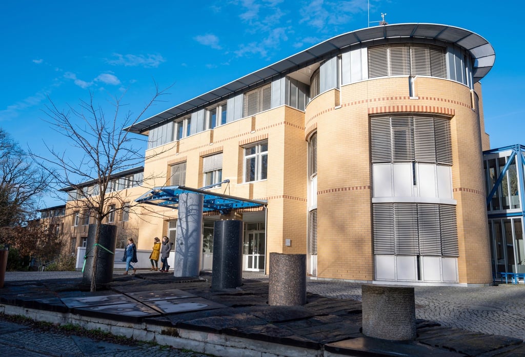 Forscher vom Deutschen Geoforschungszentrum sehen als Ursache für Flutkatastrophen auch sozio-ökonomische Aspekte.