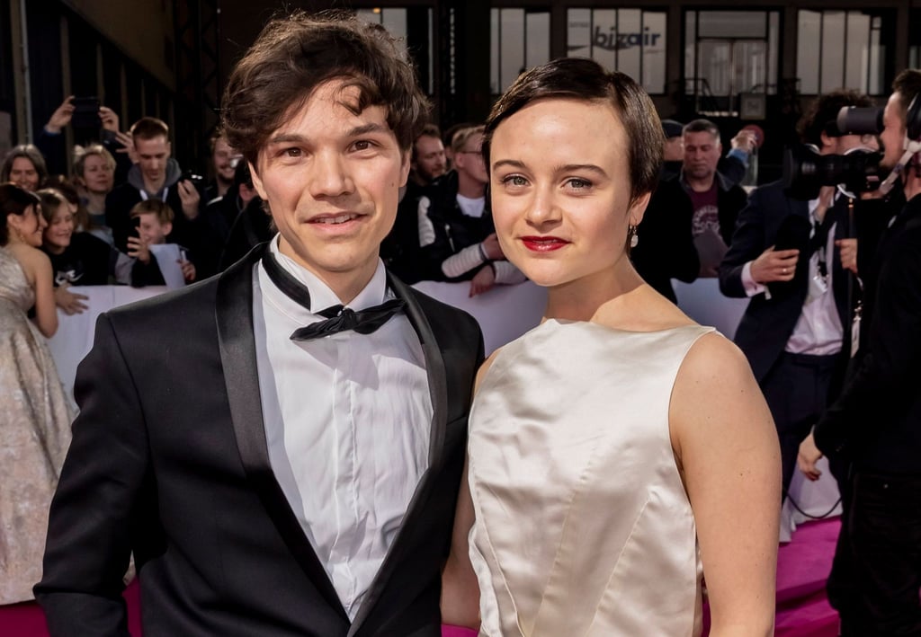 Eine Familie vor der Kamera: Lena Urzendowsky und ihr Bruder Sebastian.