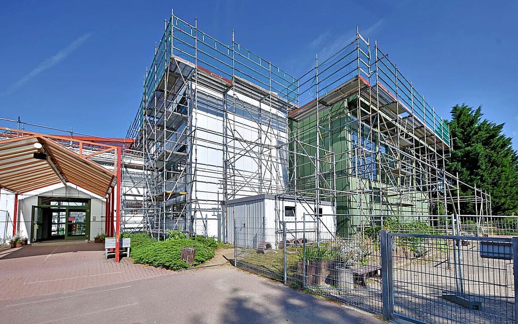 Bis November sollen die Bauarbeiten in der Turnhalle der Anhaltschule dauern.