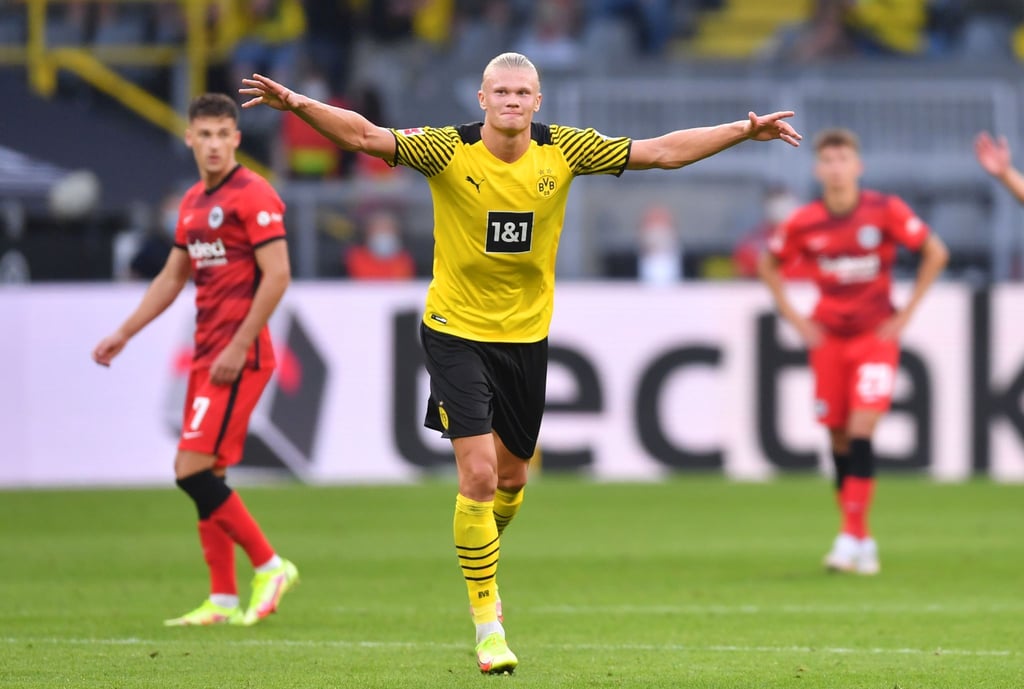 BVB-Stürmer Erling Haaland (M.) brillierte gegen Frankfurt mit fünf Scorerpunkten.