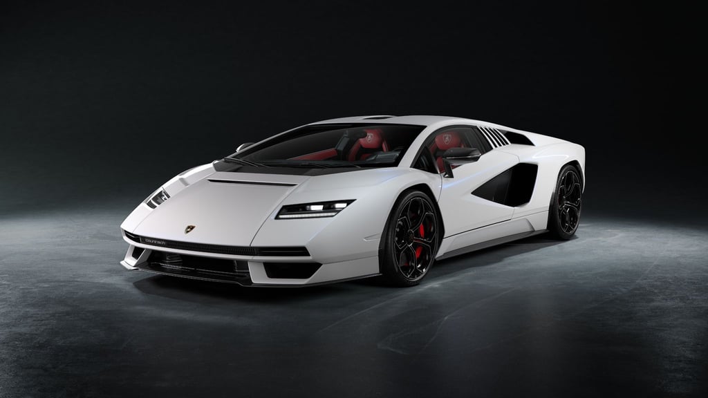 Zwei Millionen Euro pro Exemplar: Lamborghini legt den Supersportwagen Countach als Kleinserie wieder auf.