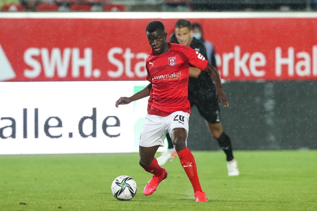 Kebba Badjie verletzte sich im HFC-Heimspiel gegen Braunschweig am Oberschenkel.