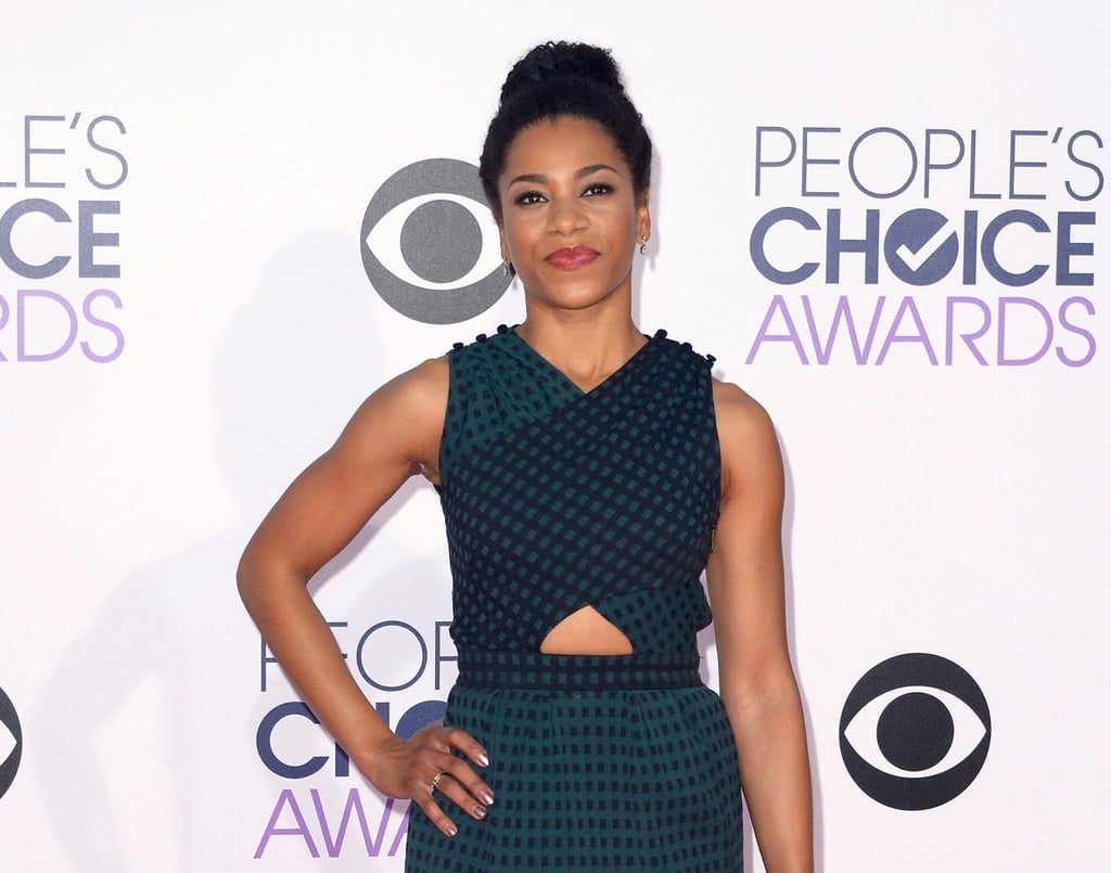 Kelly McCreary verkünet eine „Überraschung“.