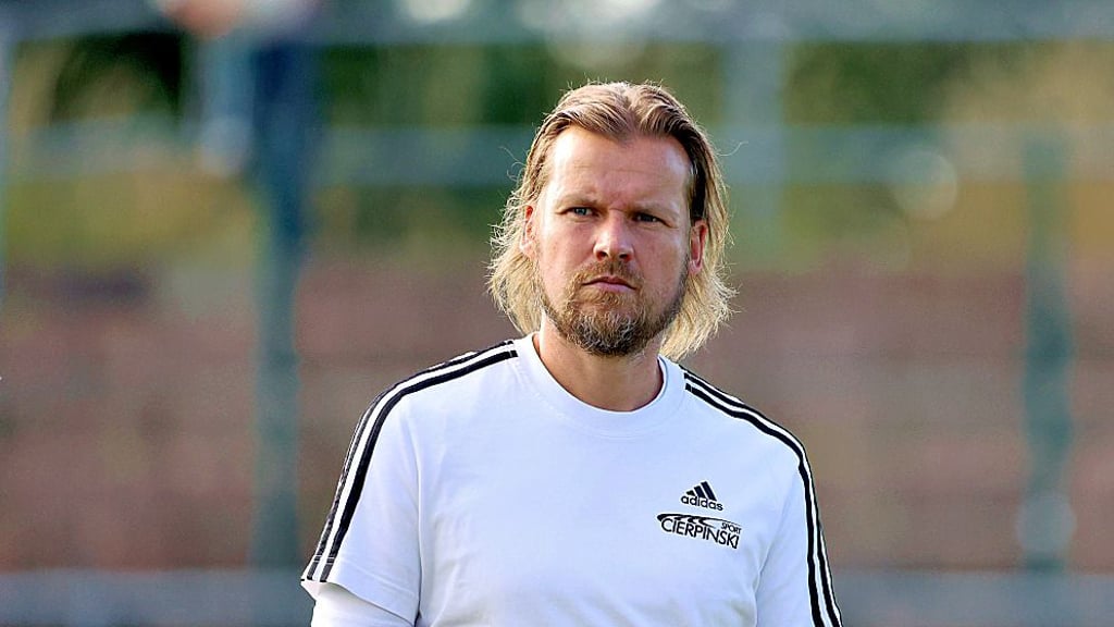 VfL-Trainer René Behring muss in der Oberliga improvisieren.