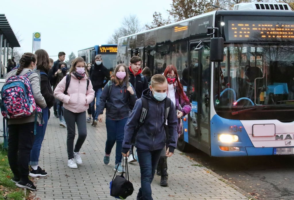 Symbolfoto: Dank der VGS kommen Tausende Schülerinnen und Schüler täglich pünktlich zur Schule.