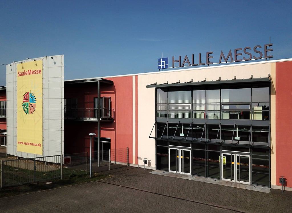 Blick auf die Halle Messe in Bruckdorf