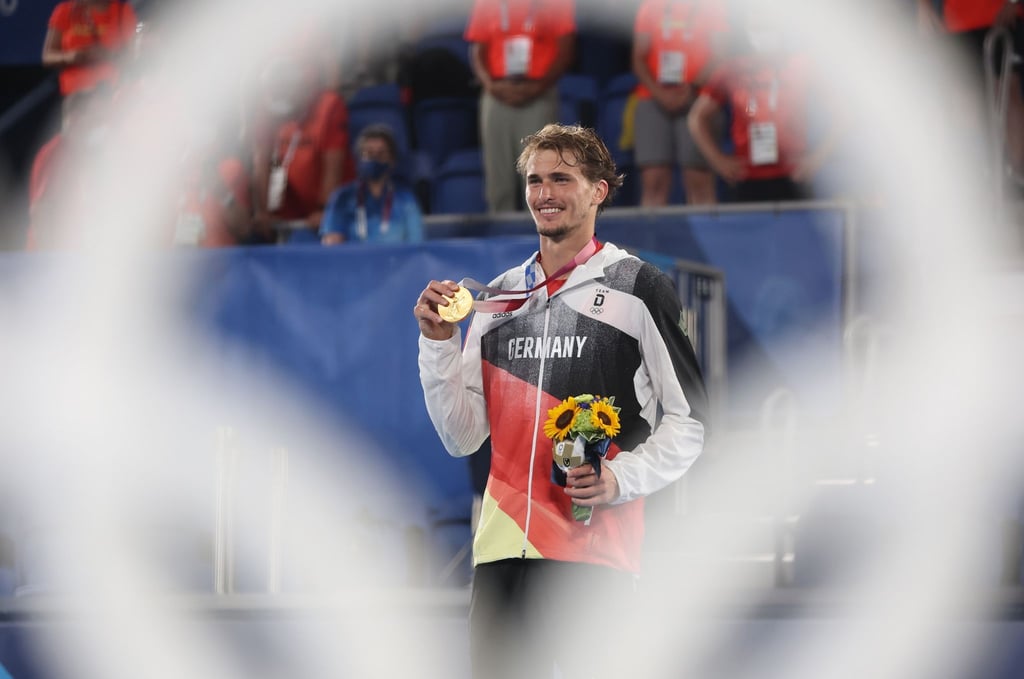 Alexander Zverev ist der erste Tennis-Olympiasieger im Herren-Einzel.