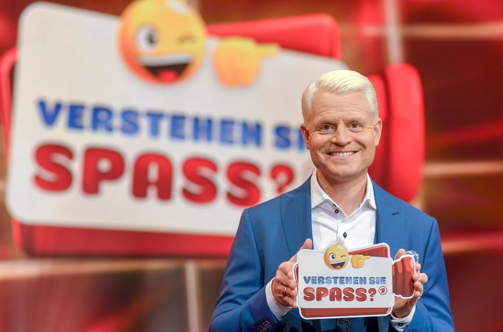 Guido Cantz blickt zurück und fragt: „Verstehen Sie Spaß?“