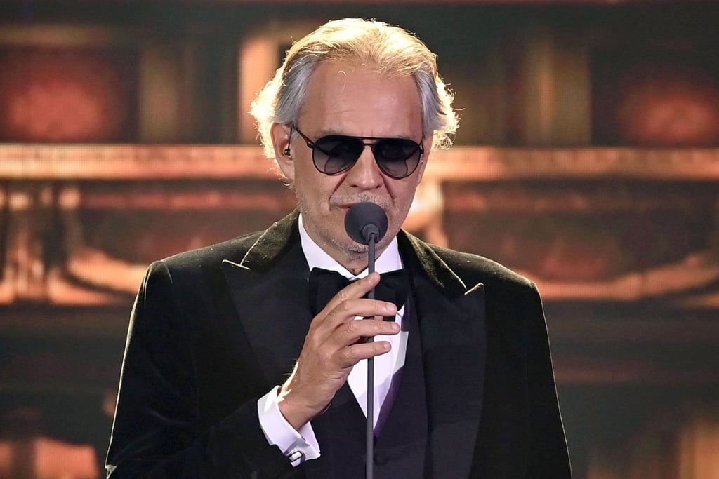 Andrea Bocelli sucht direkten Kontakt.