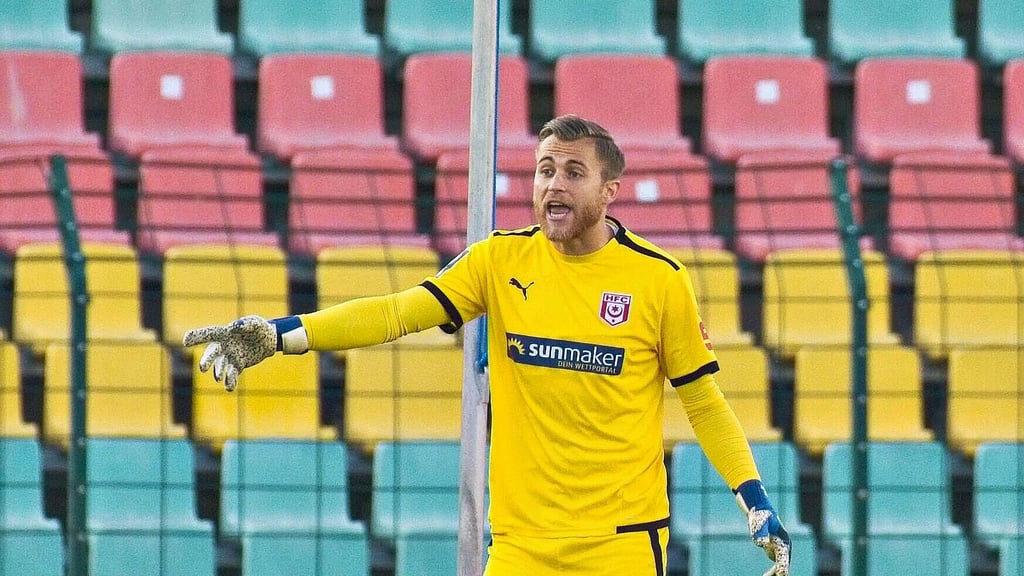 Sven Müller durfte am Freitag erstmals in dieser Saison lautstark die Vorderleute dirigieren. 