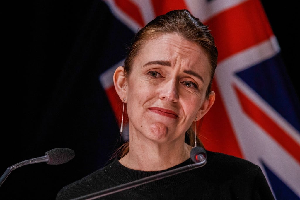 Neuseelands Premierministerin Ardern während einer Pressekonferenz zur Corona-Lage.