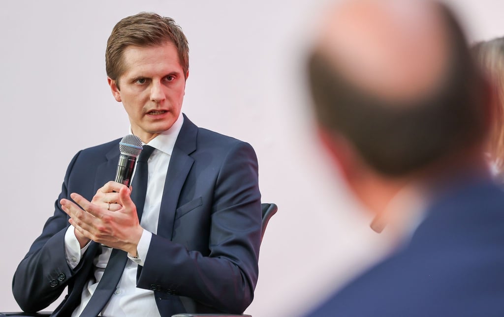 Staatssekretär Benjamin Grimm.