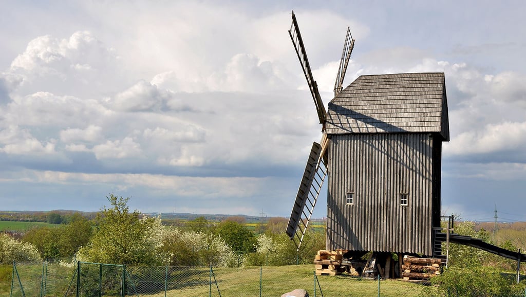 Die Mühle Kleinmühlingen und der Freundeskreis der Bockwindmühle brauchen Unterstützung: Die Mühle soll weiterhin Wahrzeichen des Dorfes sein. Dafür ist es aber notwendig, dass sich Mitglieder im Verein engagieren.