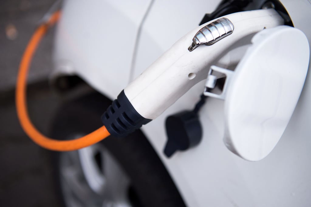 Aufladen von einem E-Auto