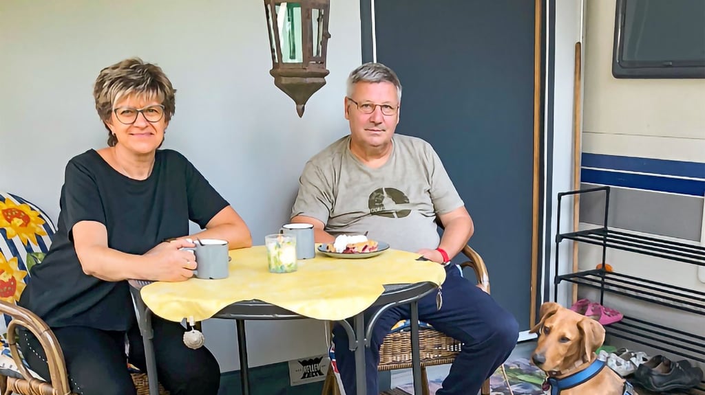 Astrid und René Bergmann aus Bernburg sind seit mehr als 15 Jahren überzeugte Dauercamper.