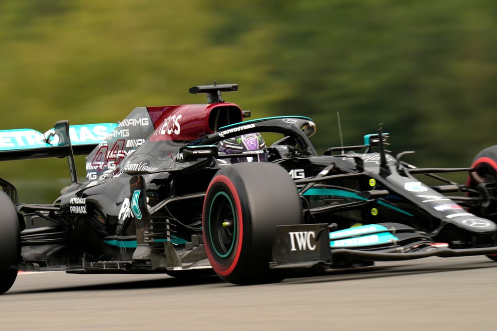 Lewis Hamilton war beim Training am Freitag noch nicht ganz zufrieden mit seinem Auto.