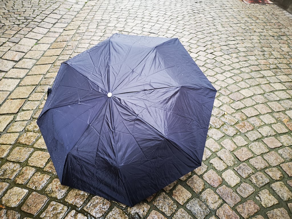 Regenwetter macht dem Kulturshopping in der Zeitzer Innenstadt einen Strich durch die Rechnung.