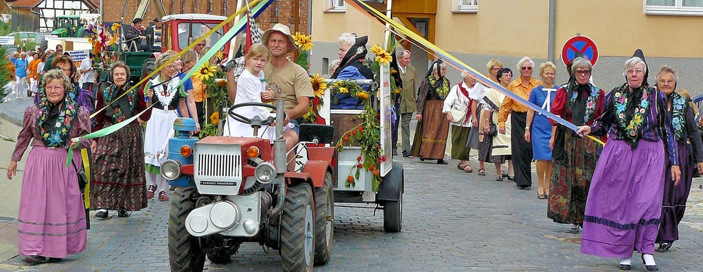 Ein großer Festumzug soll am Sonntag, 5. September, der Höhepunkt der Harzfest-Premiere in Harsleben werden. Dafür können die Harsleber auf Erfahrungen aus dem Jahr 2011 zurückgreifen. Damals fand die 875-Jahr-Feier des Ortes statt.