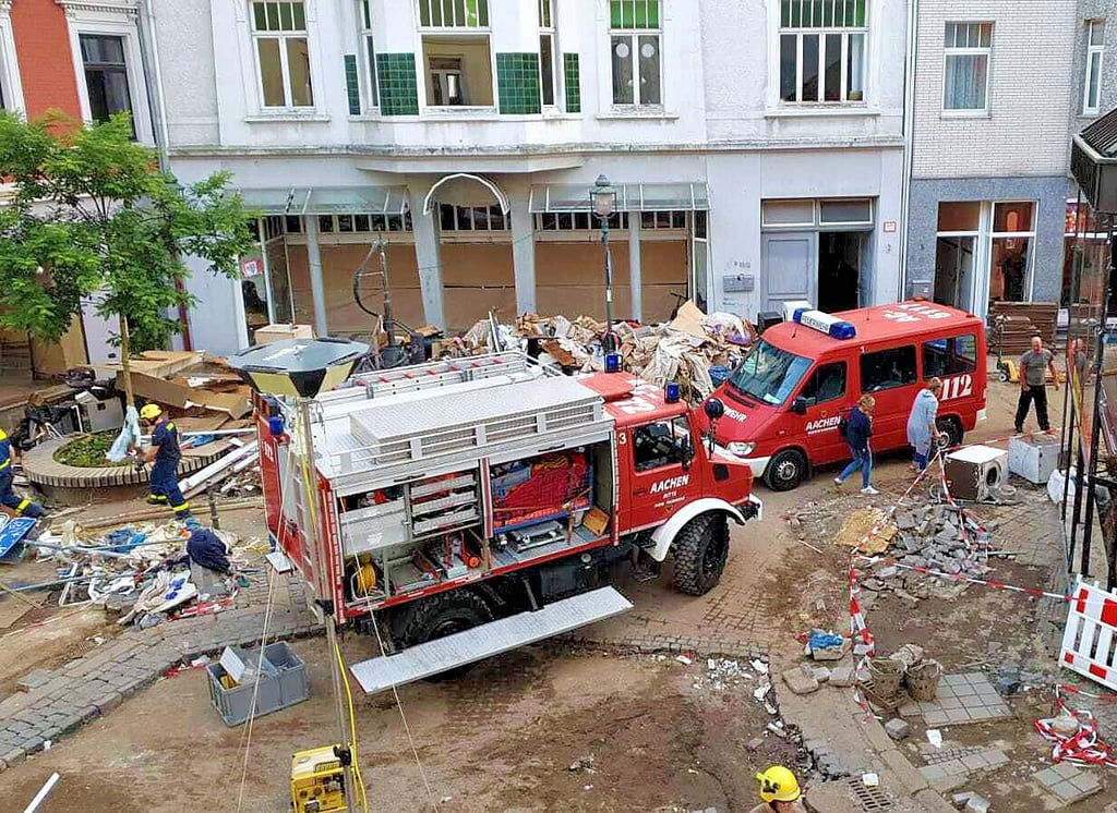 Die verheerende Flutkatastrophe hat in Stolberg bei Aachen ein Bild der Verwüstung hinterlassen. Feuerwehr und Hilfskräfte waren in den letzten Tagen im Dauereinsatz.