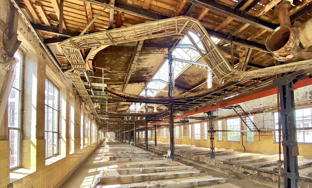 Das ehemalige Gärhaus ist beräumt und soll wieder genutzt werden. 20 riesige Gärbehalter standen hier.