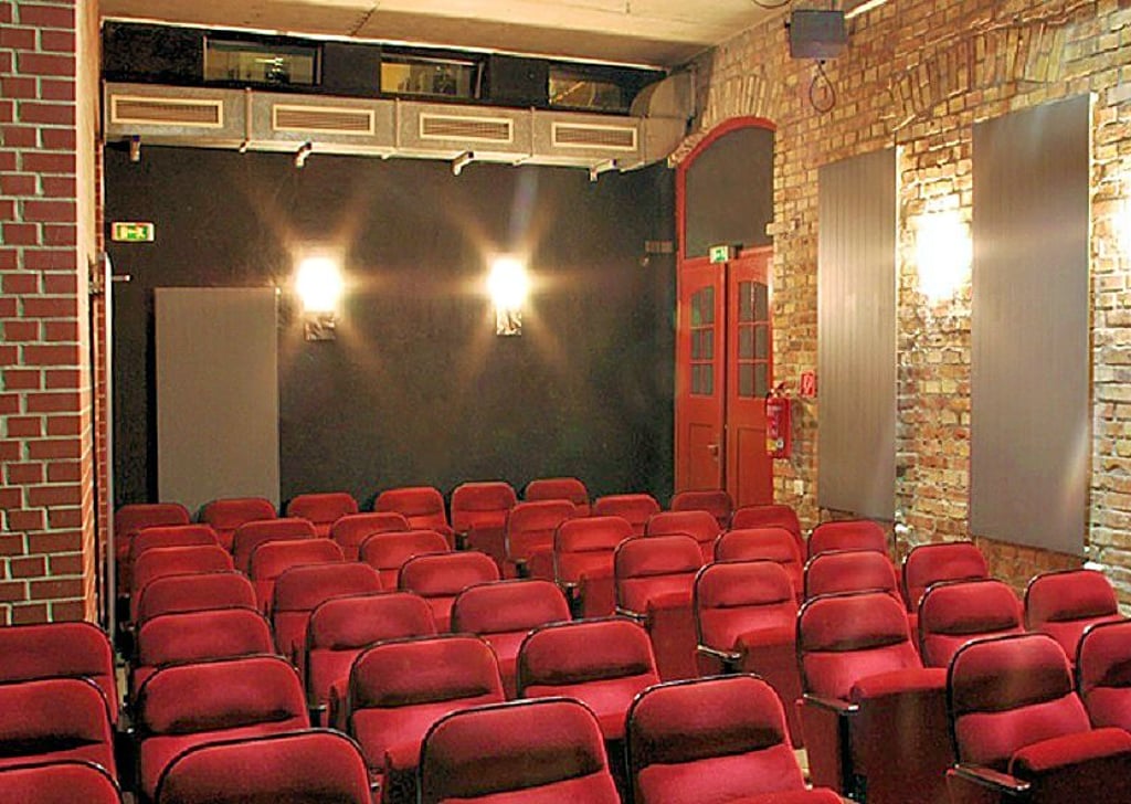 Der Saal des Kiez-Kinos in der Bertolt-Brecht-Straße wird ab Dienstag wieder geöffnet.