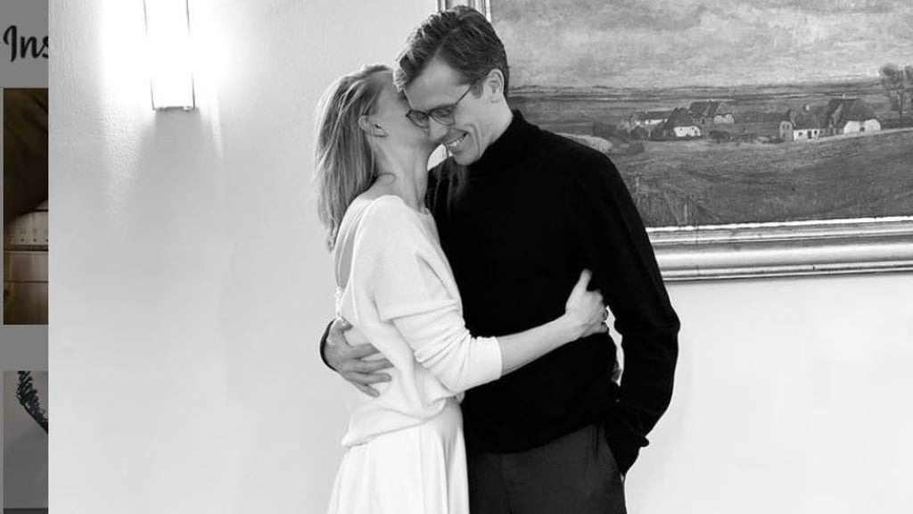 Dr. Johannes Wimmer und seine Frau werden wieder Eltern.