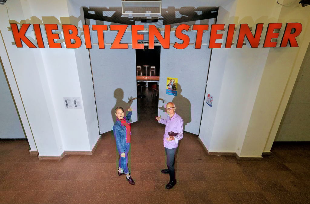 Die Kiebitzensteiner sind umgezogen und präsentieren sich nun künftig im Volkspark als neuer Spielstätte. Erste Premiere ist am Freitag.