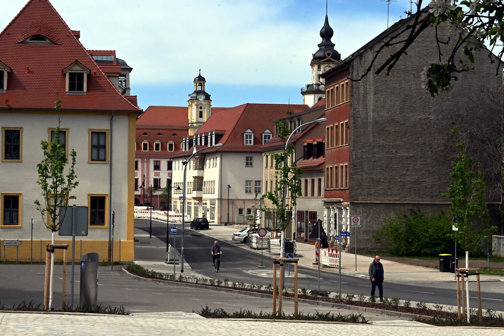 Stadtansichten rund um den Klingenplatz in Weißenfels.