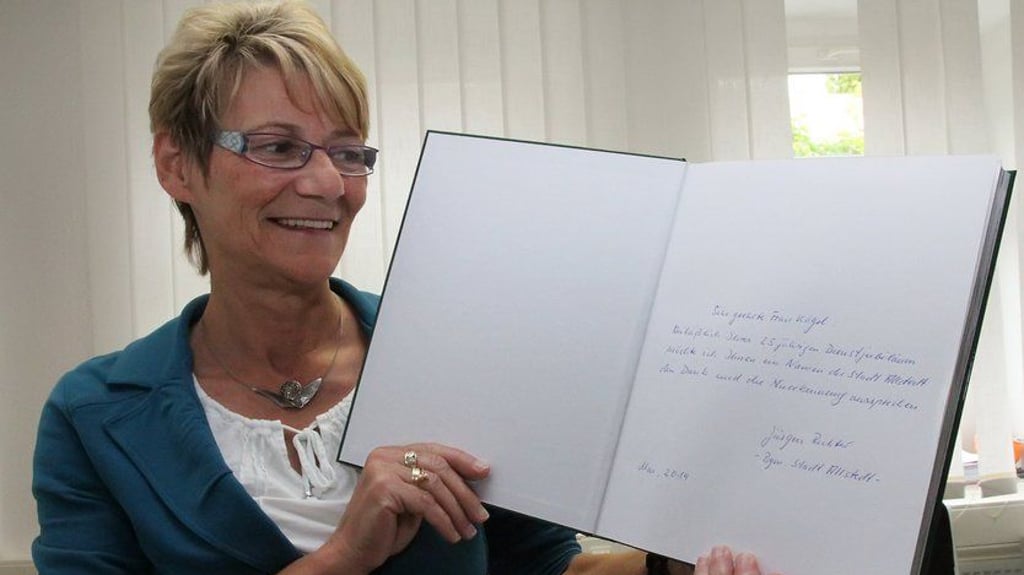 Die scheidende Hauptsamtsleiterin von Allstedt, Andrea Kögel. Hier ein Archivfoto von ihrem 25-jähirgen Dienstjubiläum.