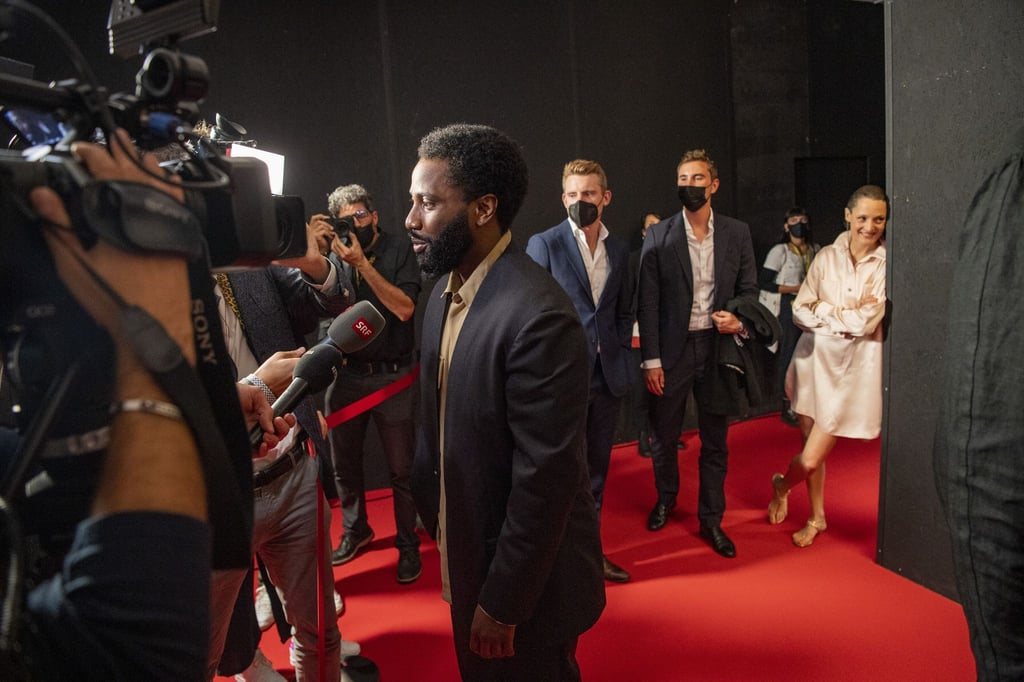 Der US-Schauspieler John David Washington spielt die Hauptrolle in dem Film „Beckett“.