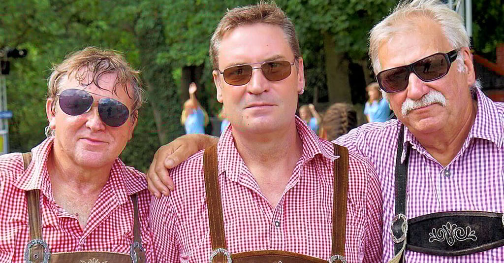 Für Stimmung sorgen die Reesdorfer Mitteltannen.