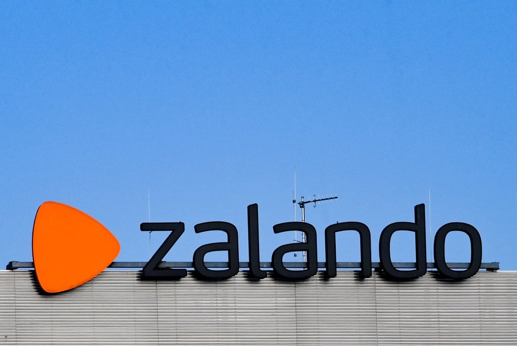 Onlinehändler Zalando profitiert von den veränderten Einkaufsgewohnheiten vieler Kunden.
