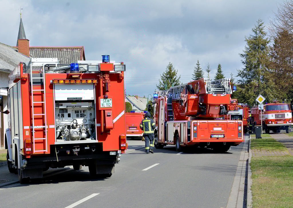 Feuerwehren aus der Einheitsgemeinde Stadt Klötze rücken bereits gemeinsam zu Einsätzen aus, wenn es erforderlich ist. Die Wehren aus Wenze und Trippigleben wollen sich nun zusammenschließen und sich so fit für die Zukunft machen.