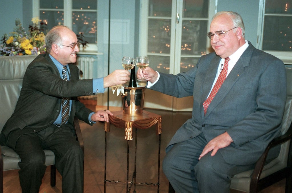 Der damalige Bundeskanzler Helmut Kohl (CDU) in der Sendung "Boulevard Bio".