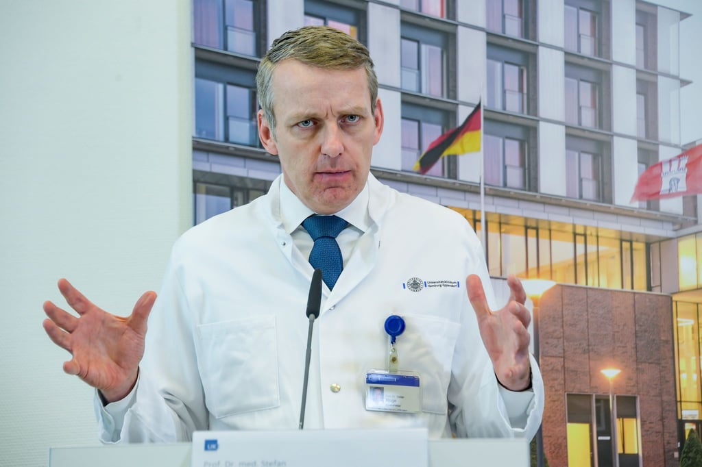 Stefan Kluge spricht.