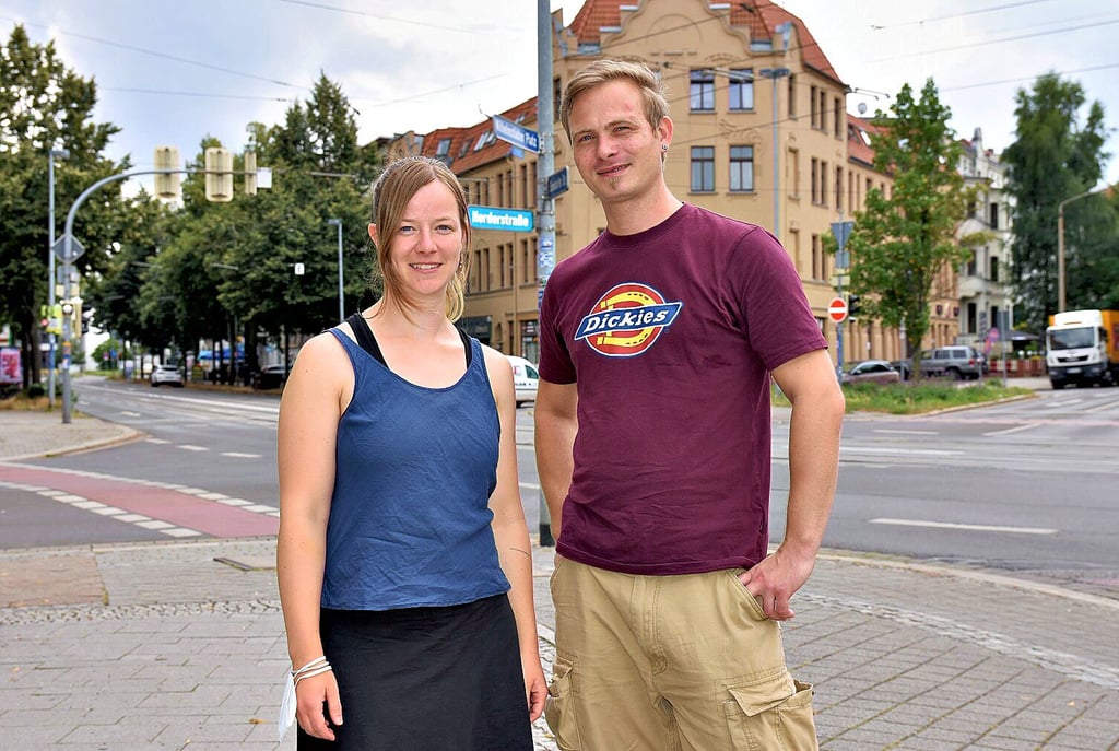 Die beiden Medienpädagogen Susann Frömmer und Patrick Jannack leiten das Filmprojekt „Magdeburg Moritzplatz“.