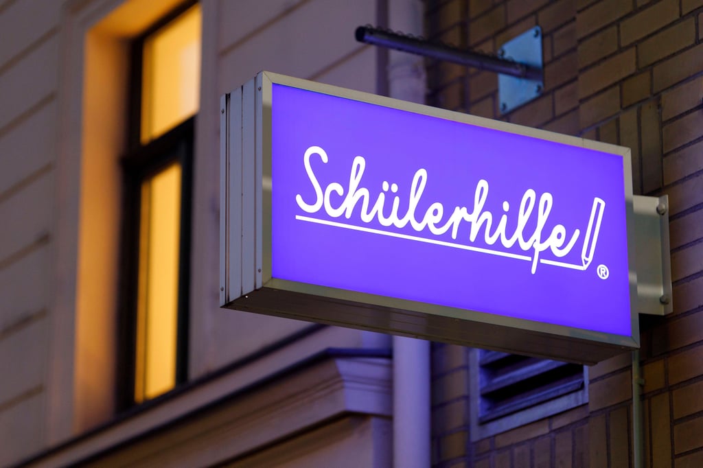 Nachhilfe-Unterricht wie etwa durch die Schülerhilfe kann bei "Corona-Lücken" im Schulstoff helfen. Doch das Angebot wird nicht genutzt.